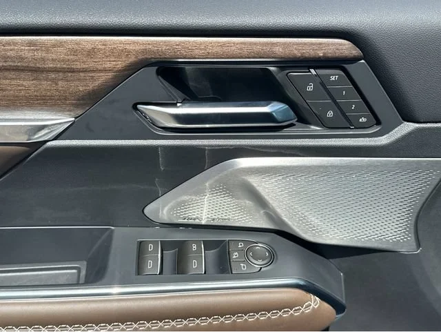 2026 GMC Acadia Denali Ultimate - Photo 34