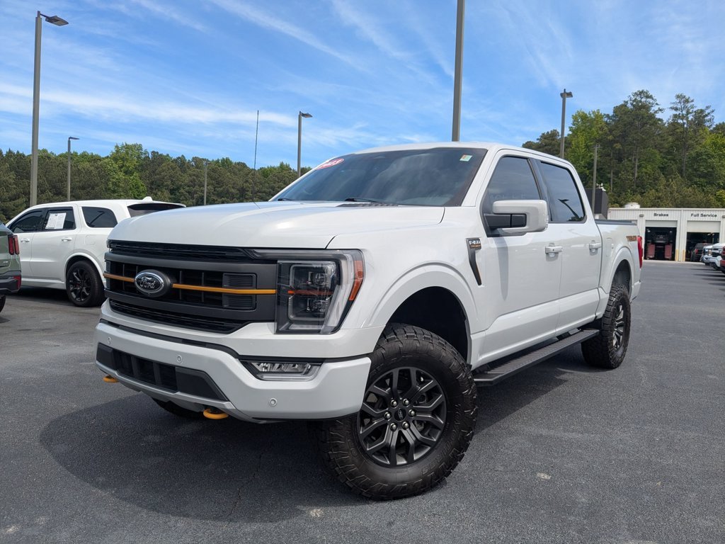 Used 2023  Ford Tremor image 1