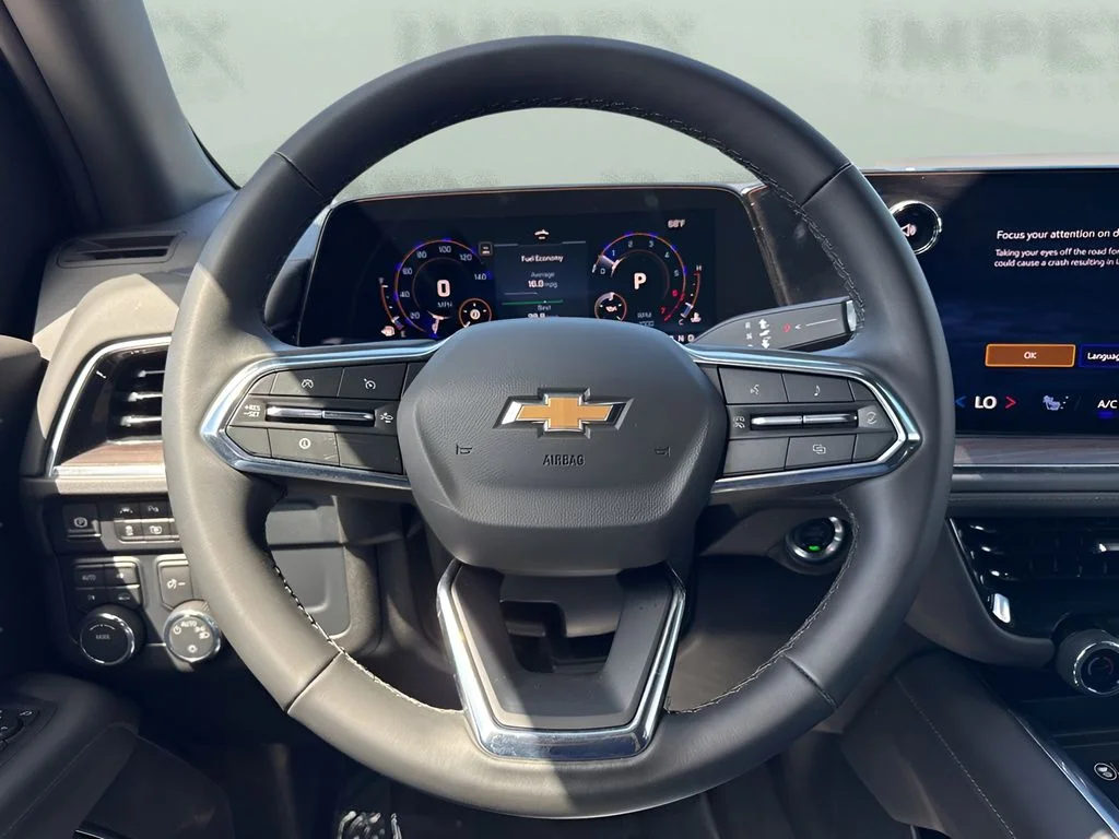 Used 2025 Black Chevrolet LT image 22