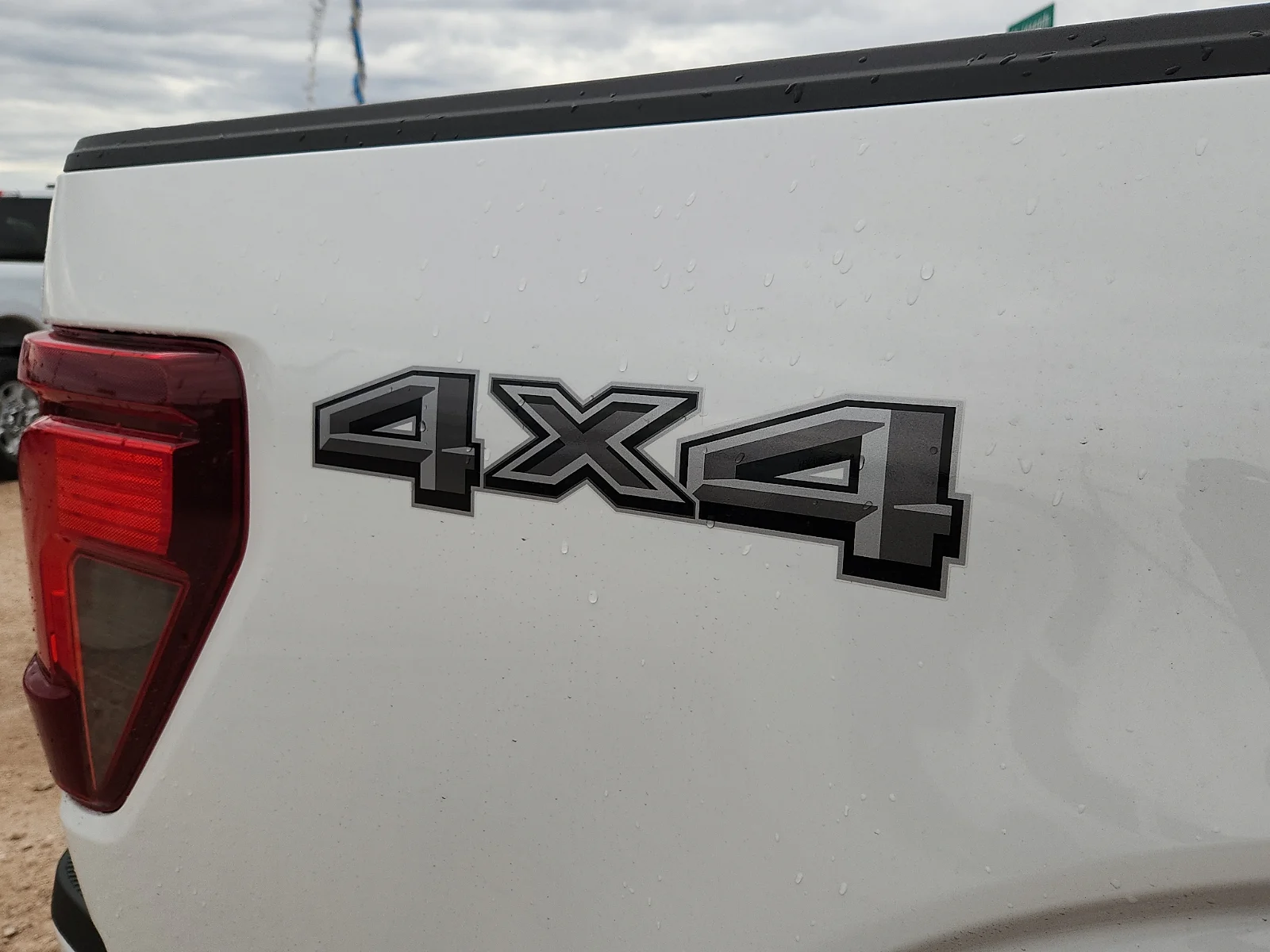 New 2026 Oxford White Ford STX image 11