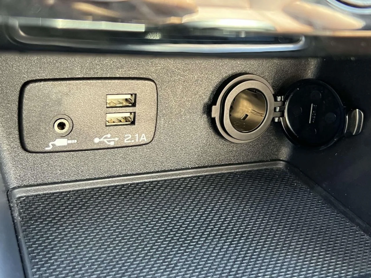 Used 2023 Magnetite Gray Metallic Subaru Touring image 40