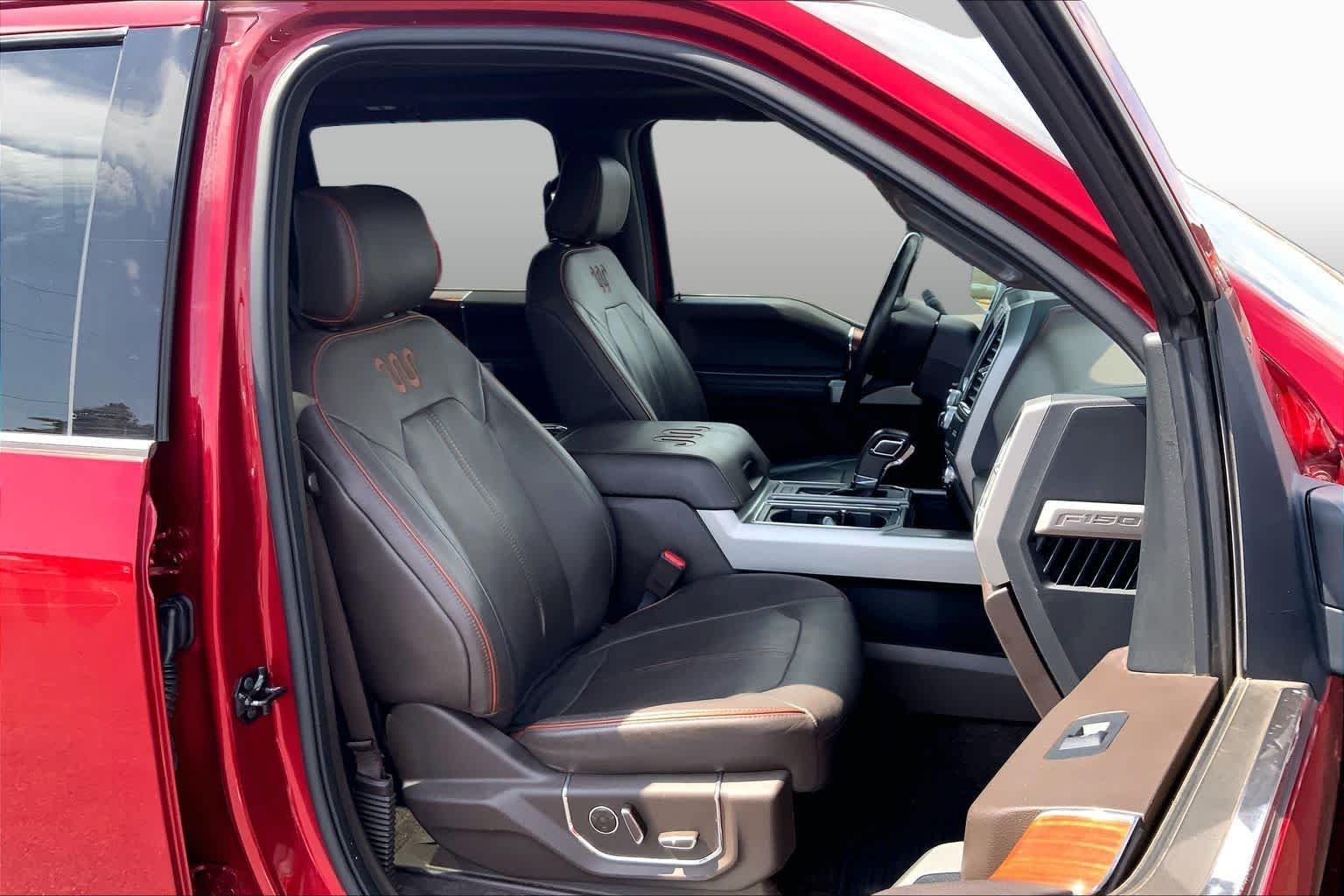 Used 2016 Ruby Red Metallic Clear Coat/Caribou Metallic Ford King Ranch image 9