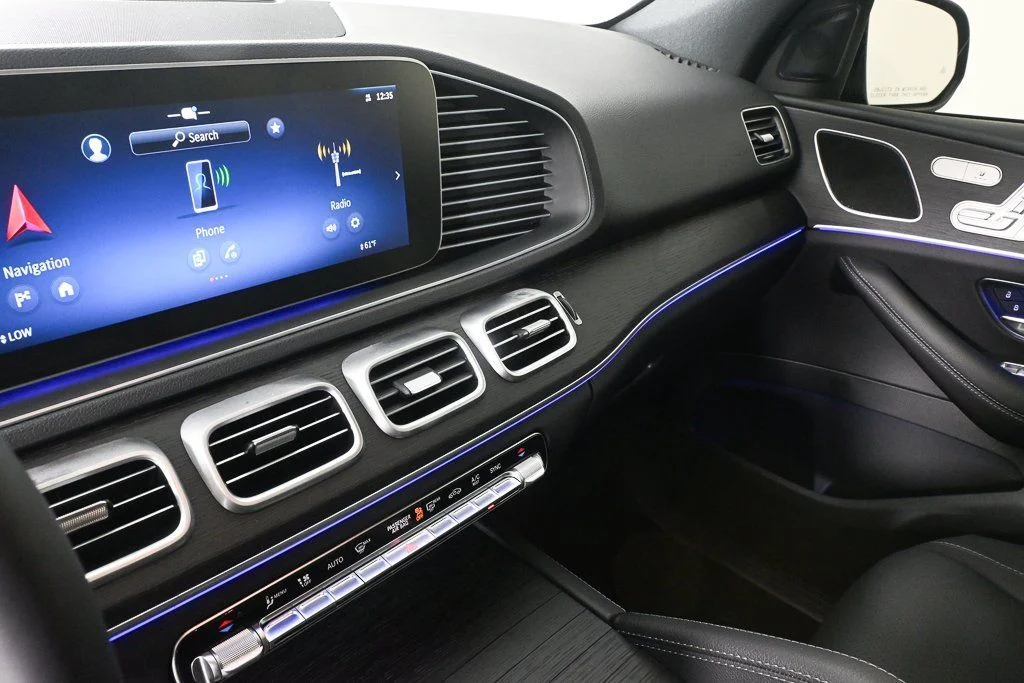 2025 Mercedes-Benz GLE GLE450 - Photo 13
