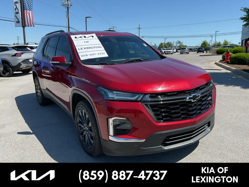 2022 Chevrolet Traverse FWD RS's photo