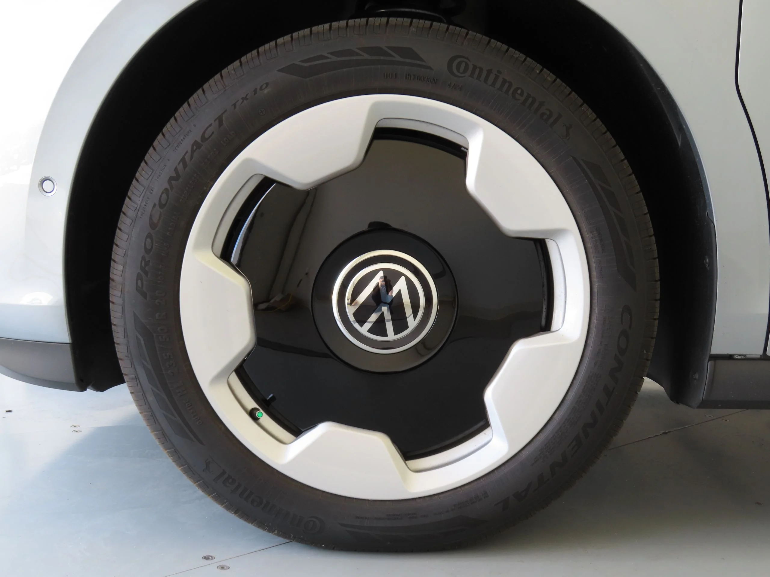 2025 Volkswagen ID. Buzz PRO S - Photo 26