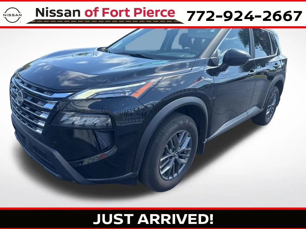 2024 Nissan Rogue S FWD's photo