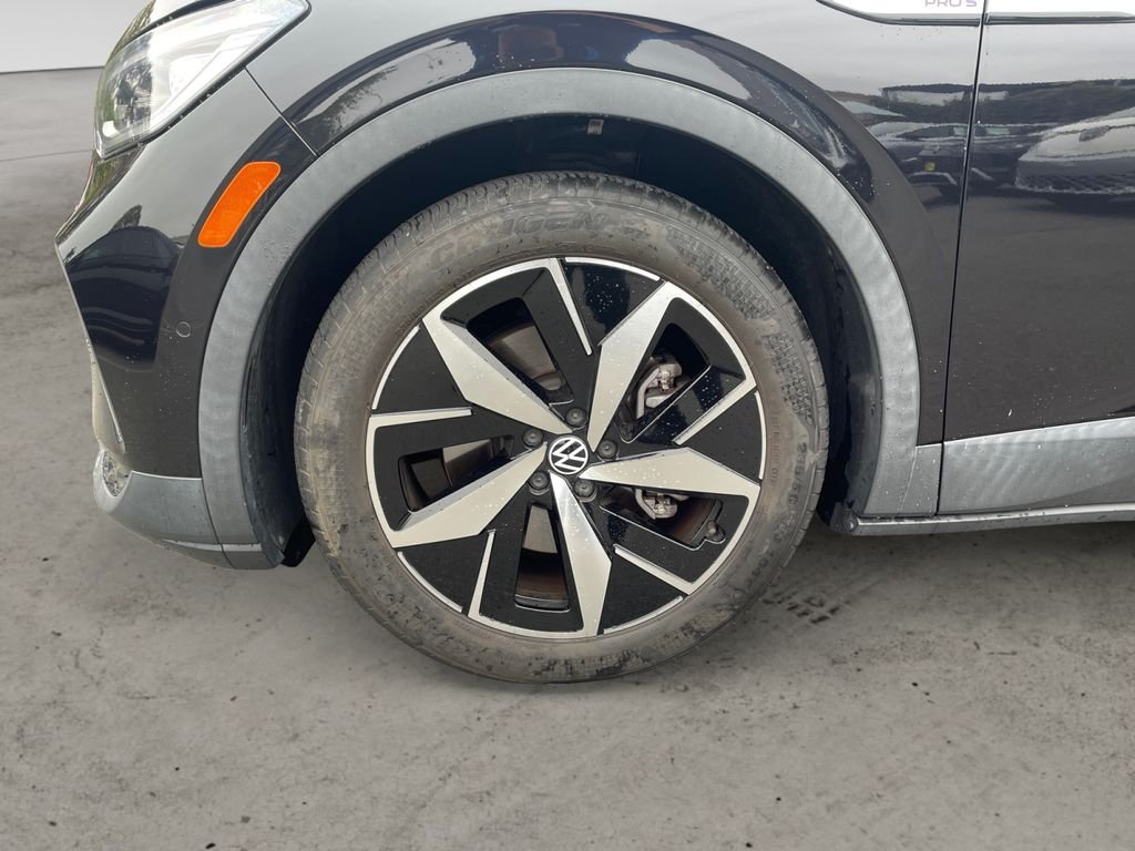 Certified Used 2023 Deep Black Volkswagen Pro S image 14