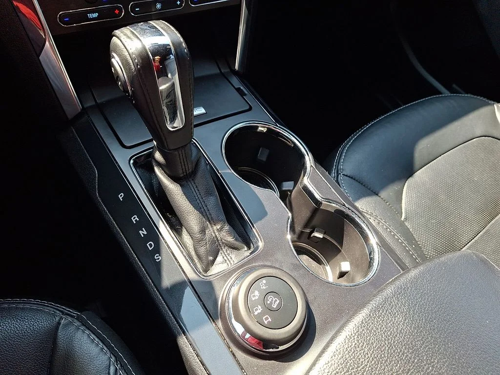 Certified Used 2018 Magnetic Ford Limited image 16