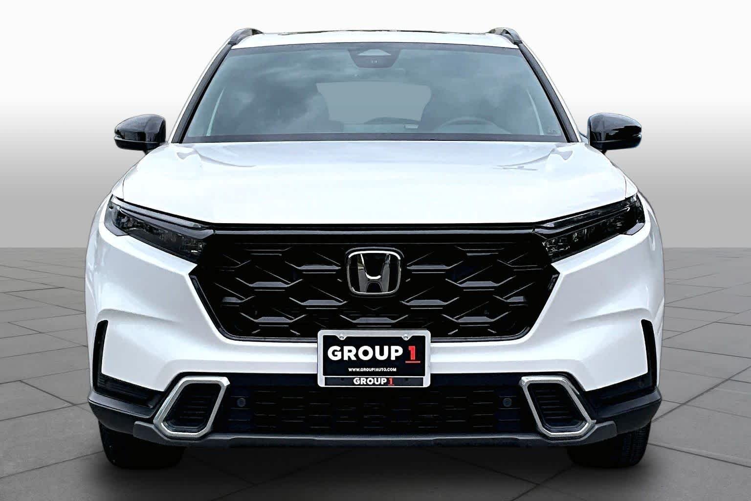 Used 2025 Platinum White Pearl Honda Sport Touring image 4