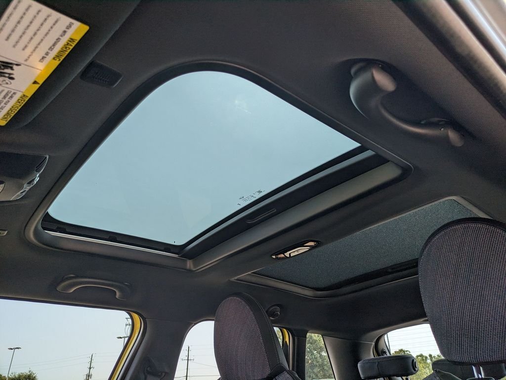 2026 MINI Hardtop 4 Door S - Photo 14