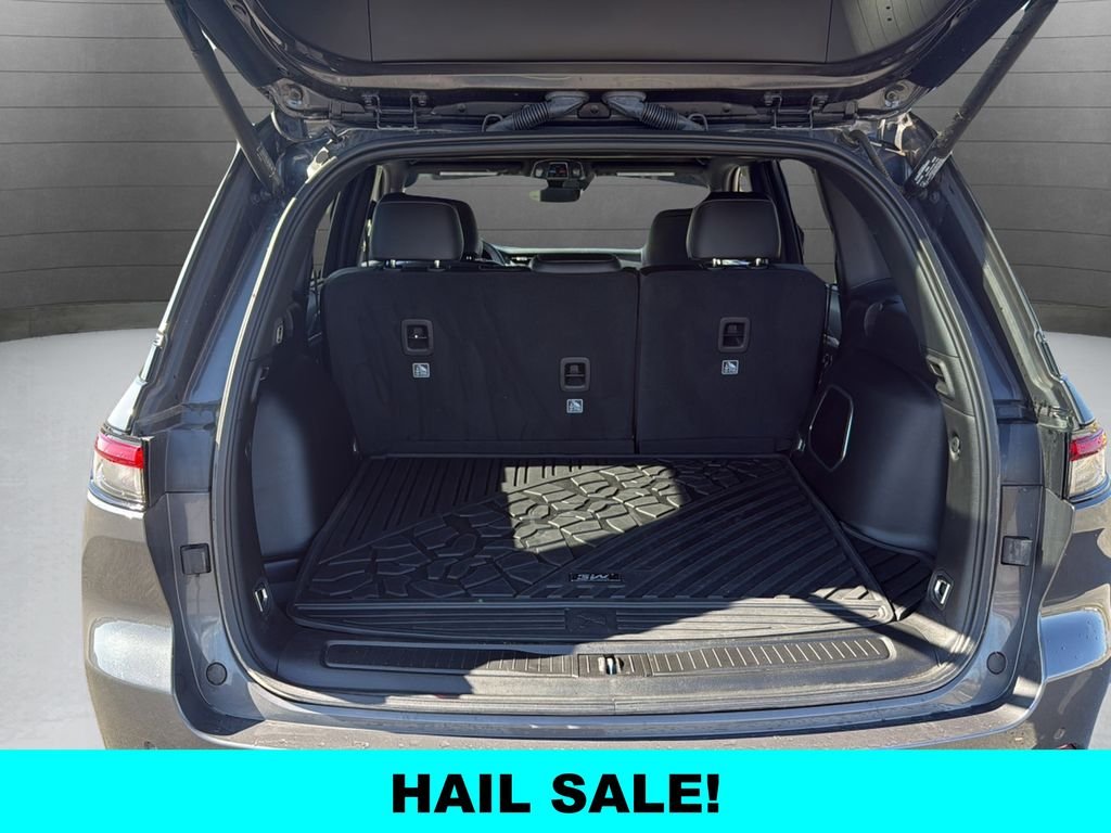 Used 2024 Gray Jeep Limited image 26