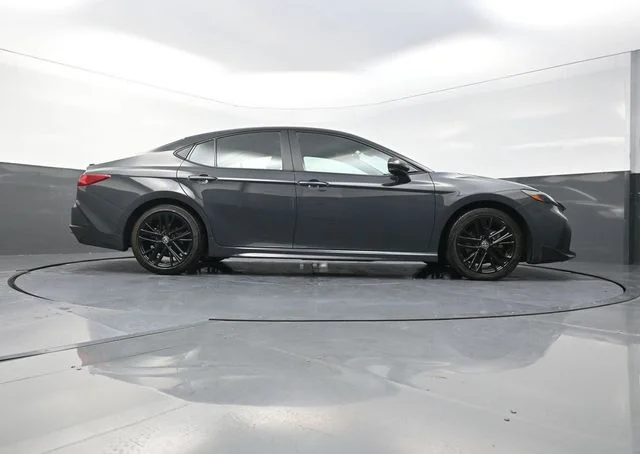 Used 2025  Toyota SE image 37