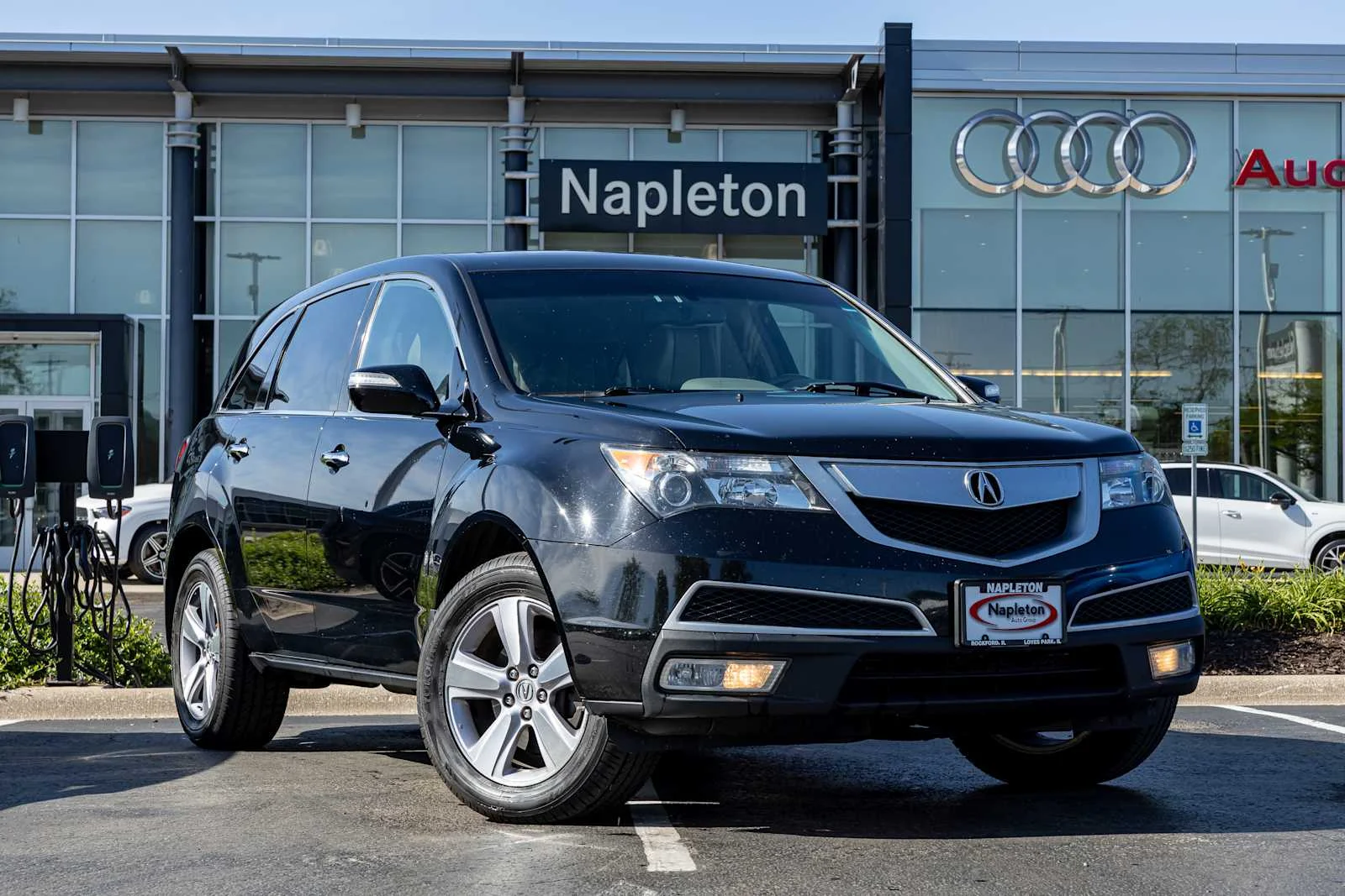 2013 Acura MDX SH-AWD 3.7 Tech & Entertainment Package's photo