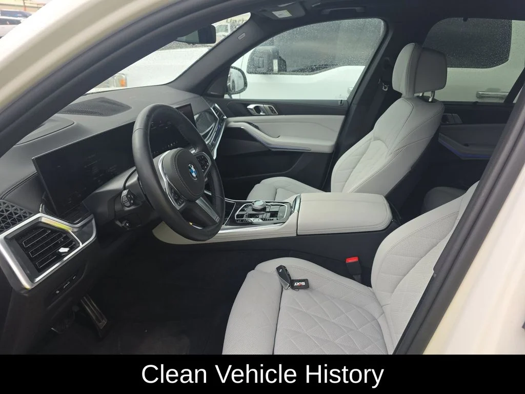 Used 2026 White BMW xDrive40i image 4
