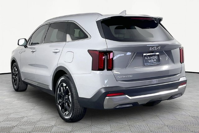 Used 2026 Gray Kia S image 4