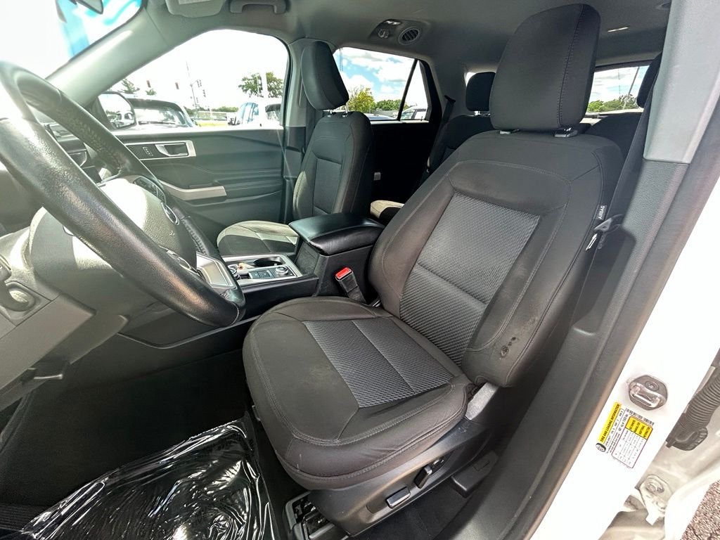Used 2022 Oxford White Ford XLT image 15
