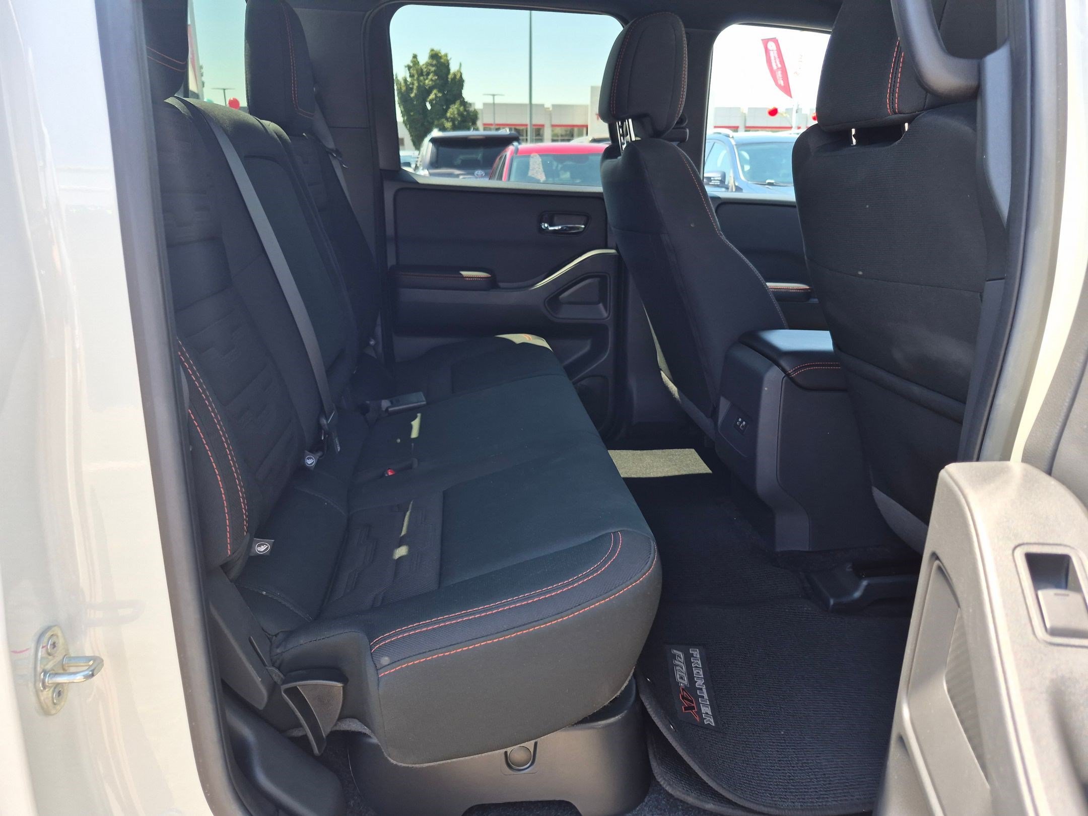 Used 2025 Glacier White Nissan PRO-4X image 28