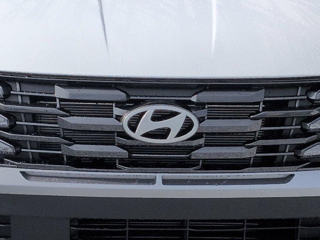 New 2026 White Hyundai SEL Plus FWD image 4