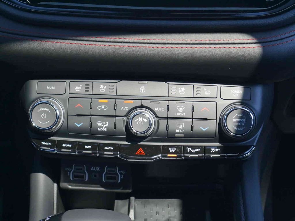 New 2026 B5 Blue Exterior Paint Dodge GT PLUS image 7