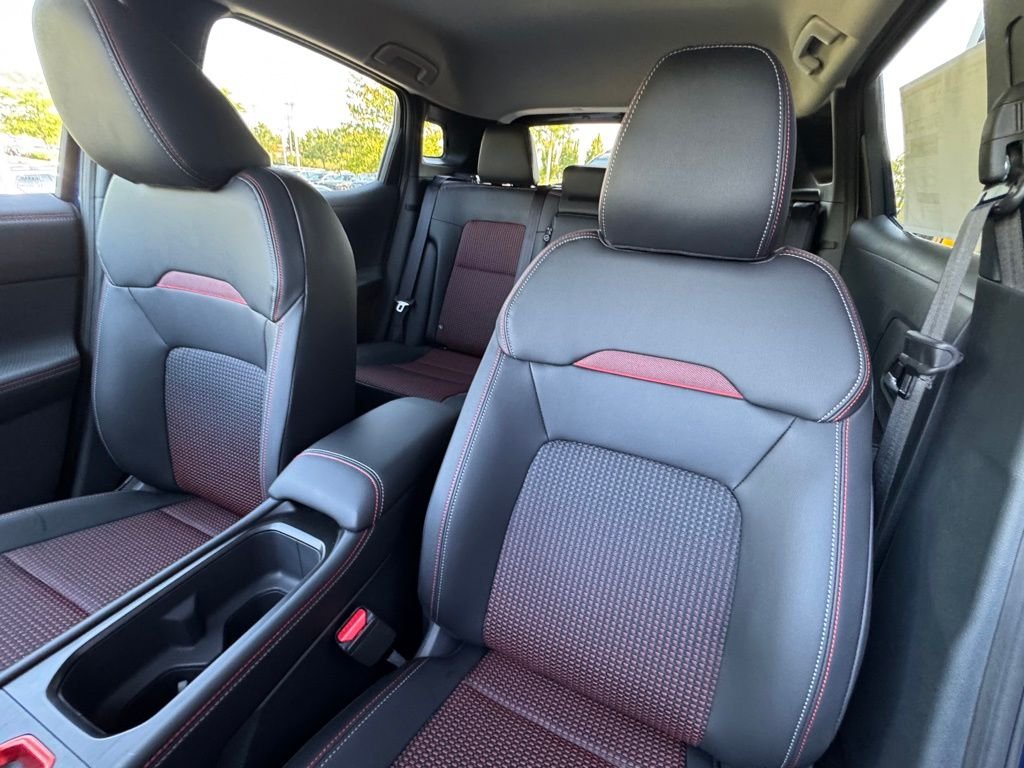 2026 Nissan KICKS SR AWD - Photo 17