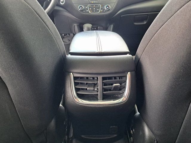 Used 2024 White Chevrolet LT image 31
