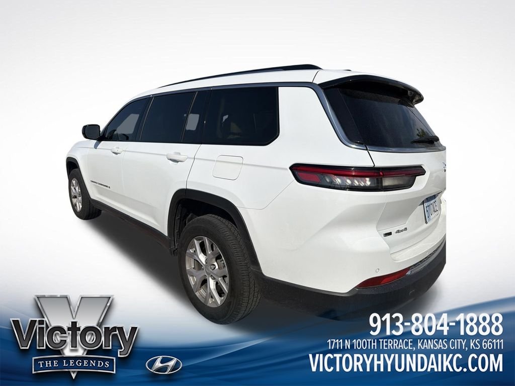 Used 2022 White Jeep Limited image 7