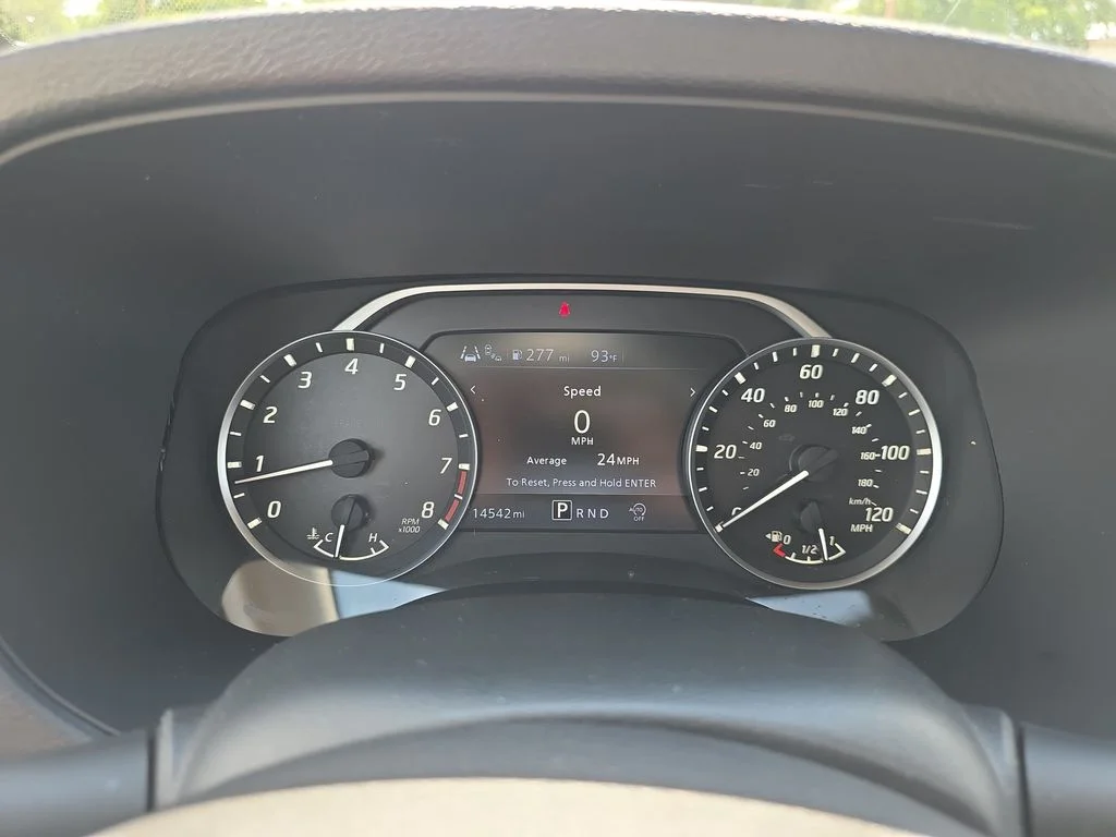 Used 2024 Tactical Green Metallic Nissan SV image 37