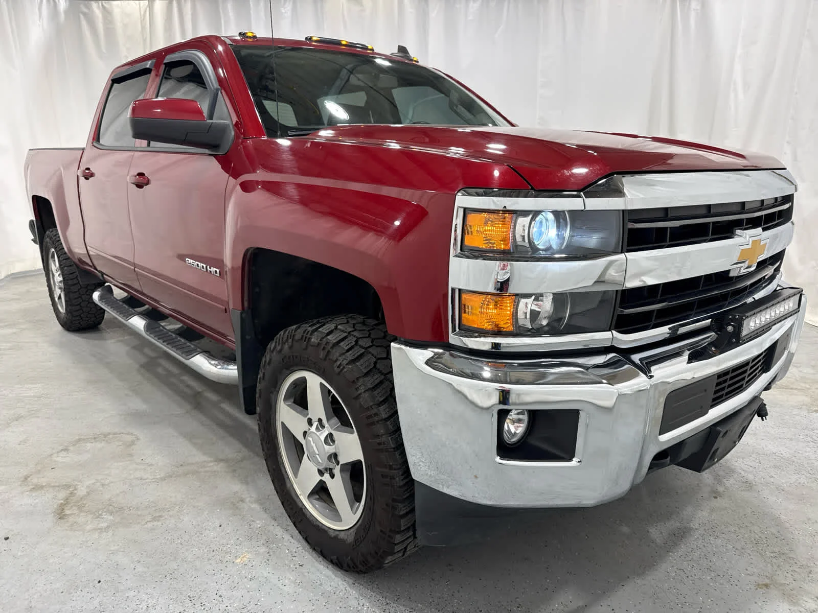 Used 2019 CAJUN RED TINTCOAT Chevrolet LT image 7