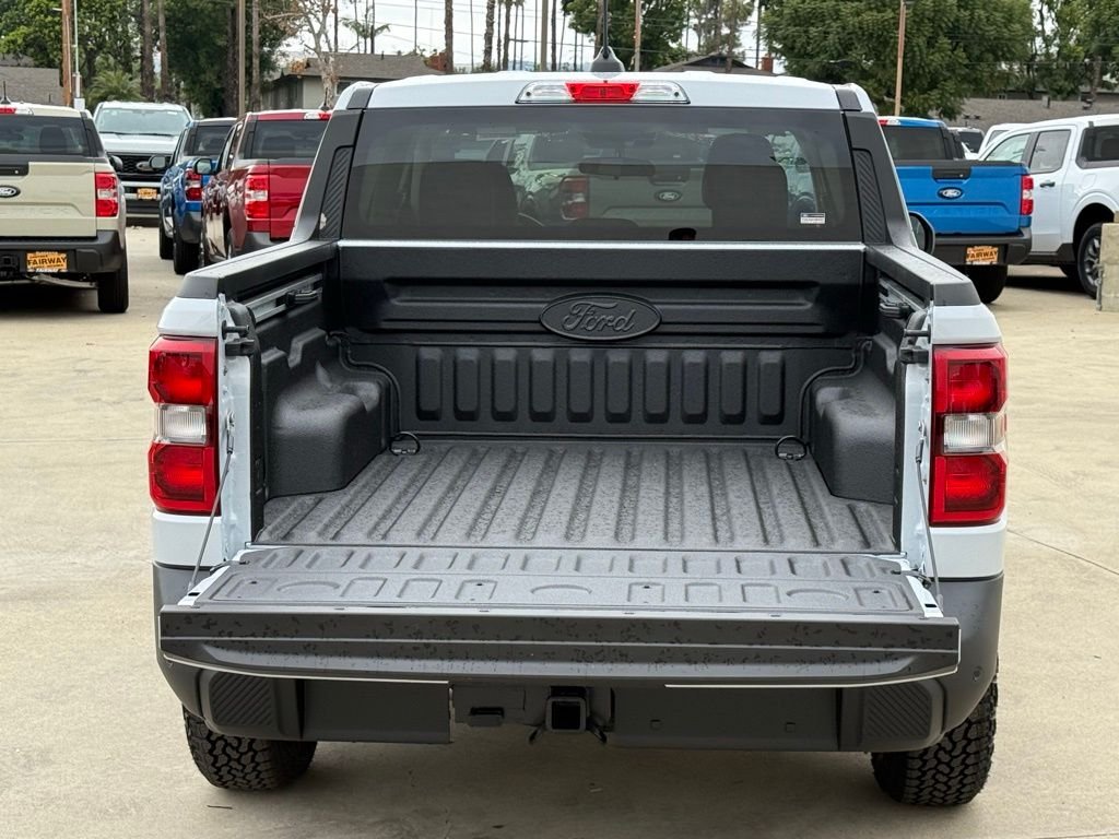 New 2026 Space White Metallic Ford Tremor® image 14