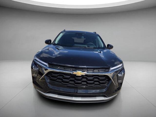 Used 2024 Mosaic Black Metallic Chevrolet LT image 8