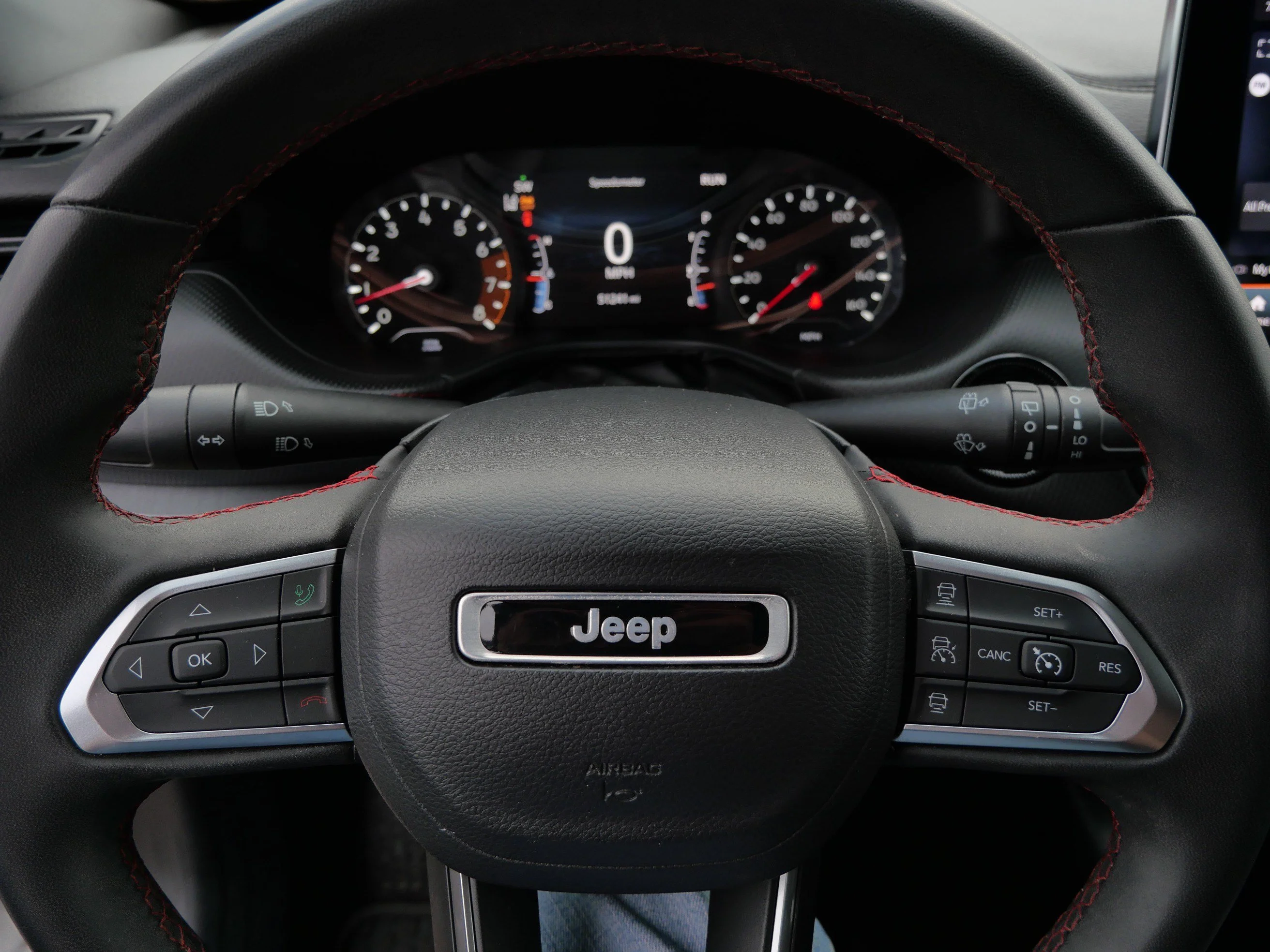 Used 2023 Bright White Clearcoat Jeep Trailhawk image 25