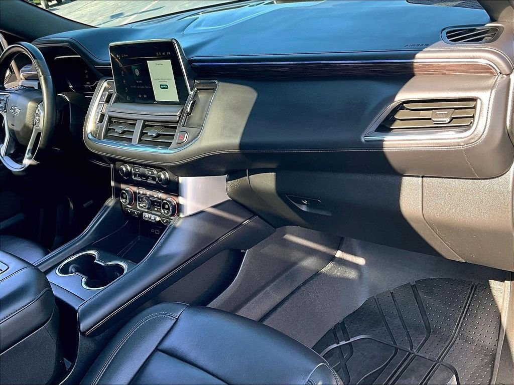 Used 2024 Gray Chevrolet Z71 image 22