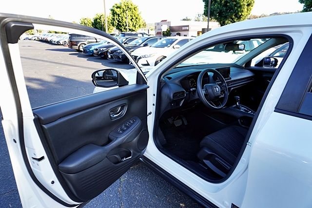 Used 2023  Honda LX image 34