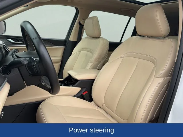Used 2022 White Jeep Limited image 16