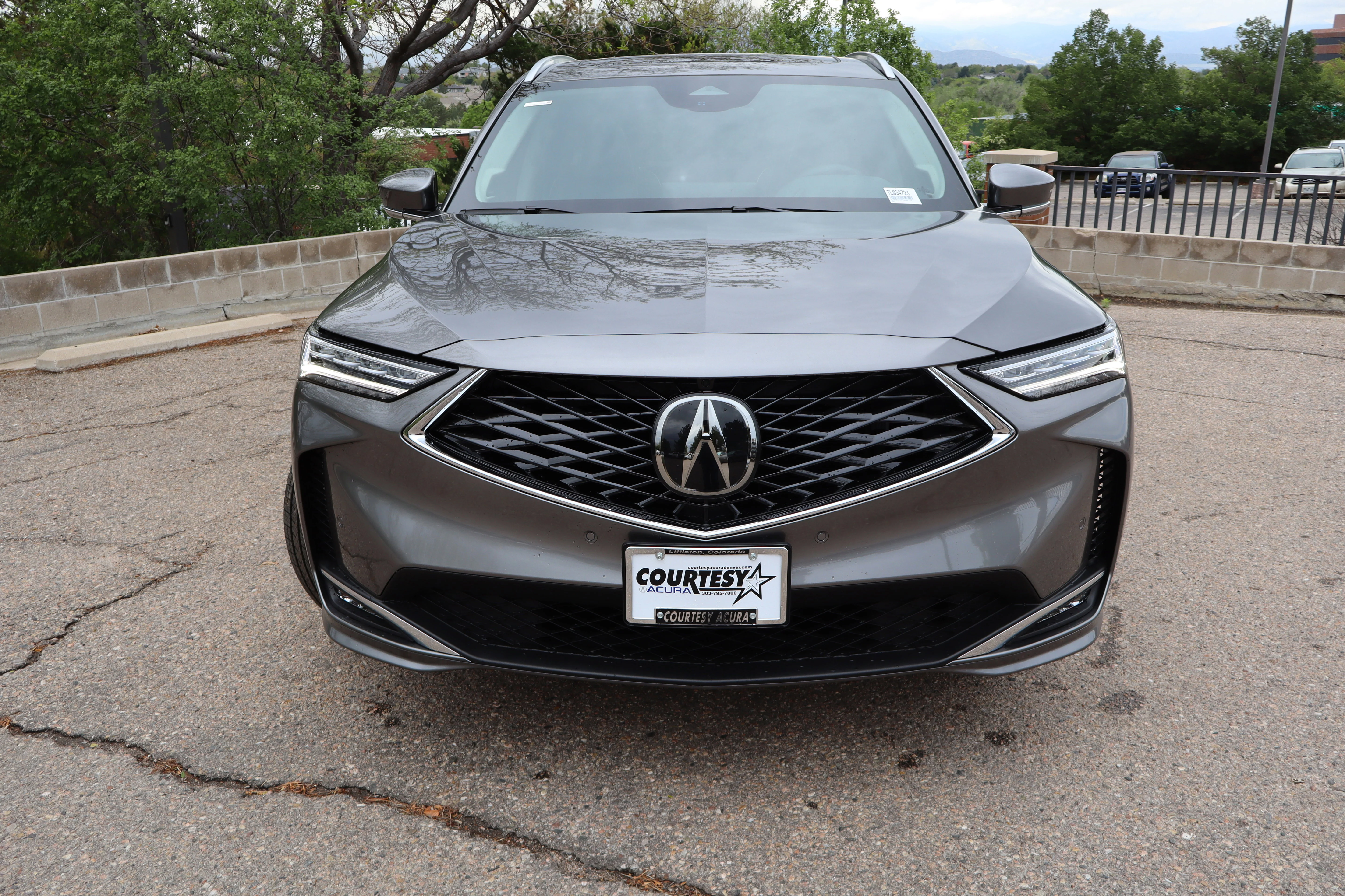 New 2026 Liquid Carbon Metallic Acura w/Advance Package image 2