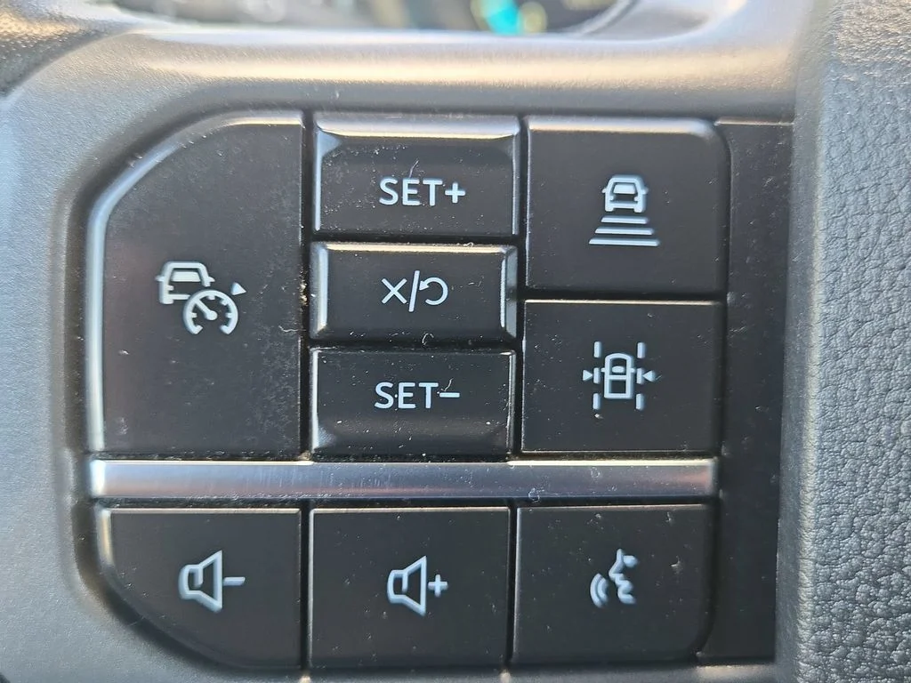 Used 2021 Black Ford Lariat image 56