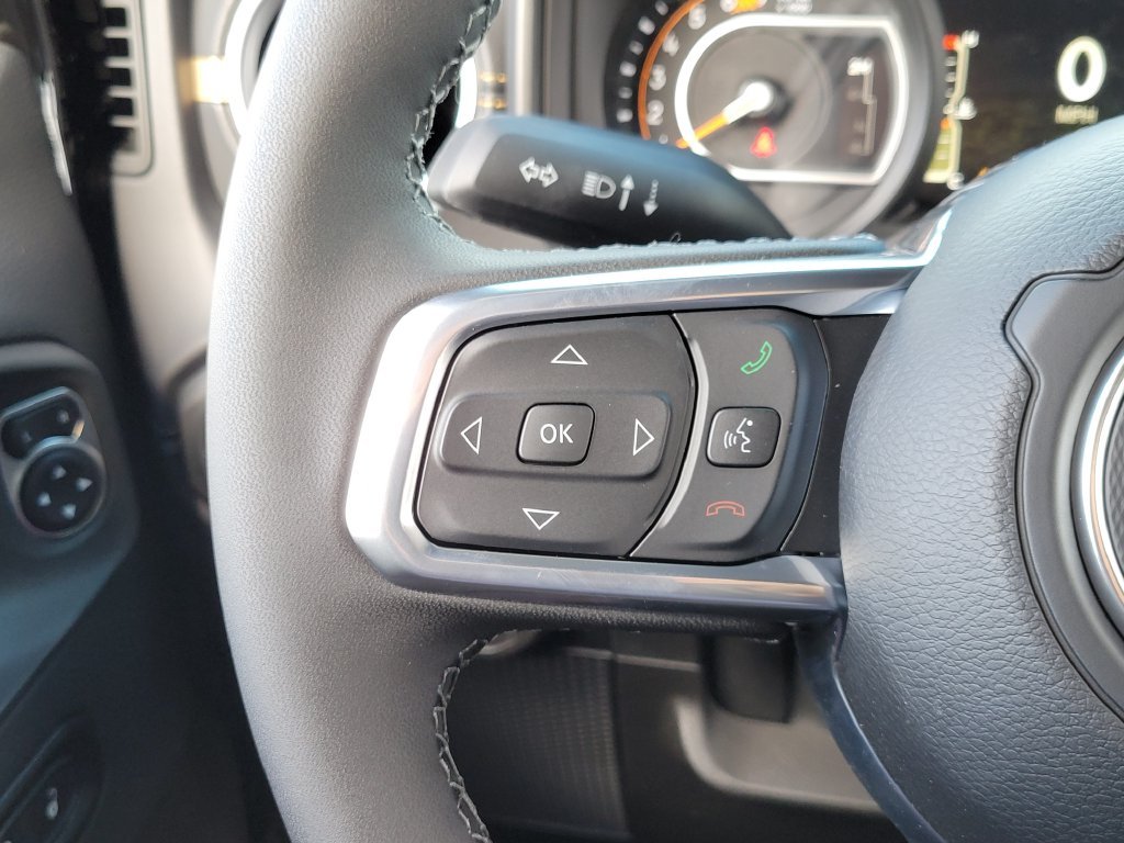 2027 Jeep Wrangler 4-Door photo 5