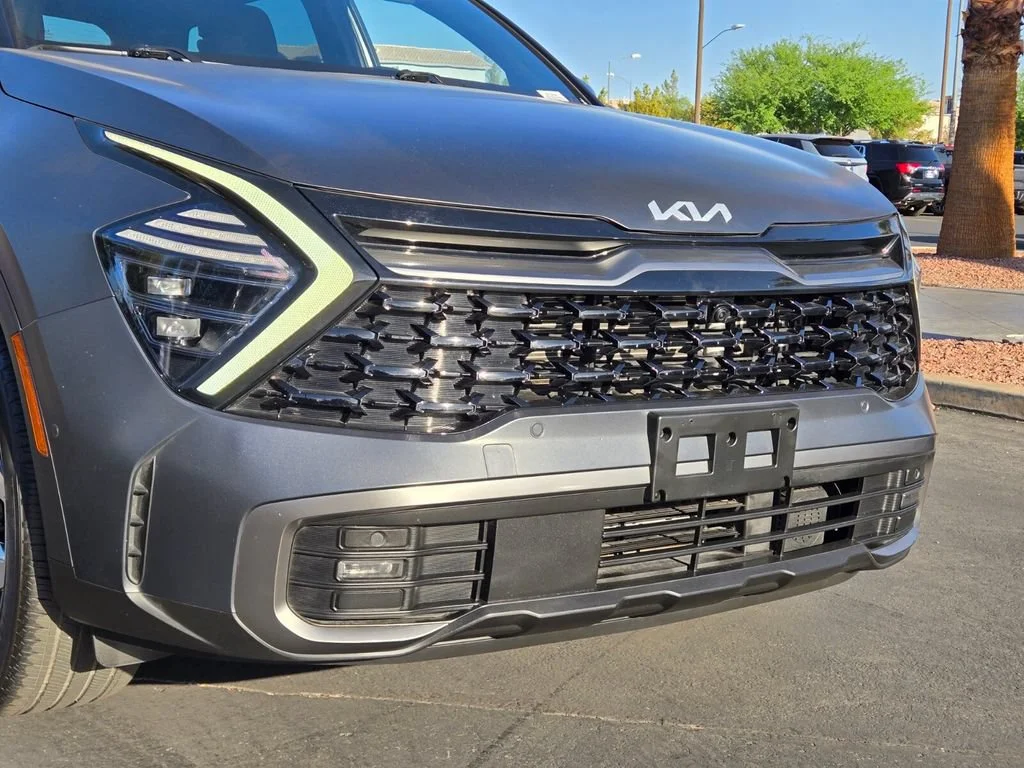 Used 2023 Shadow Matte Gray Kia X-Line Prestige image 8