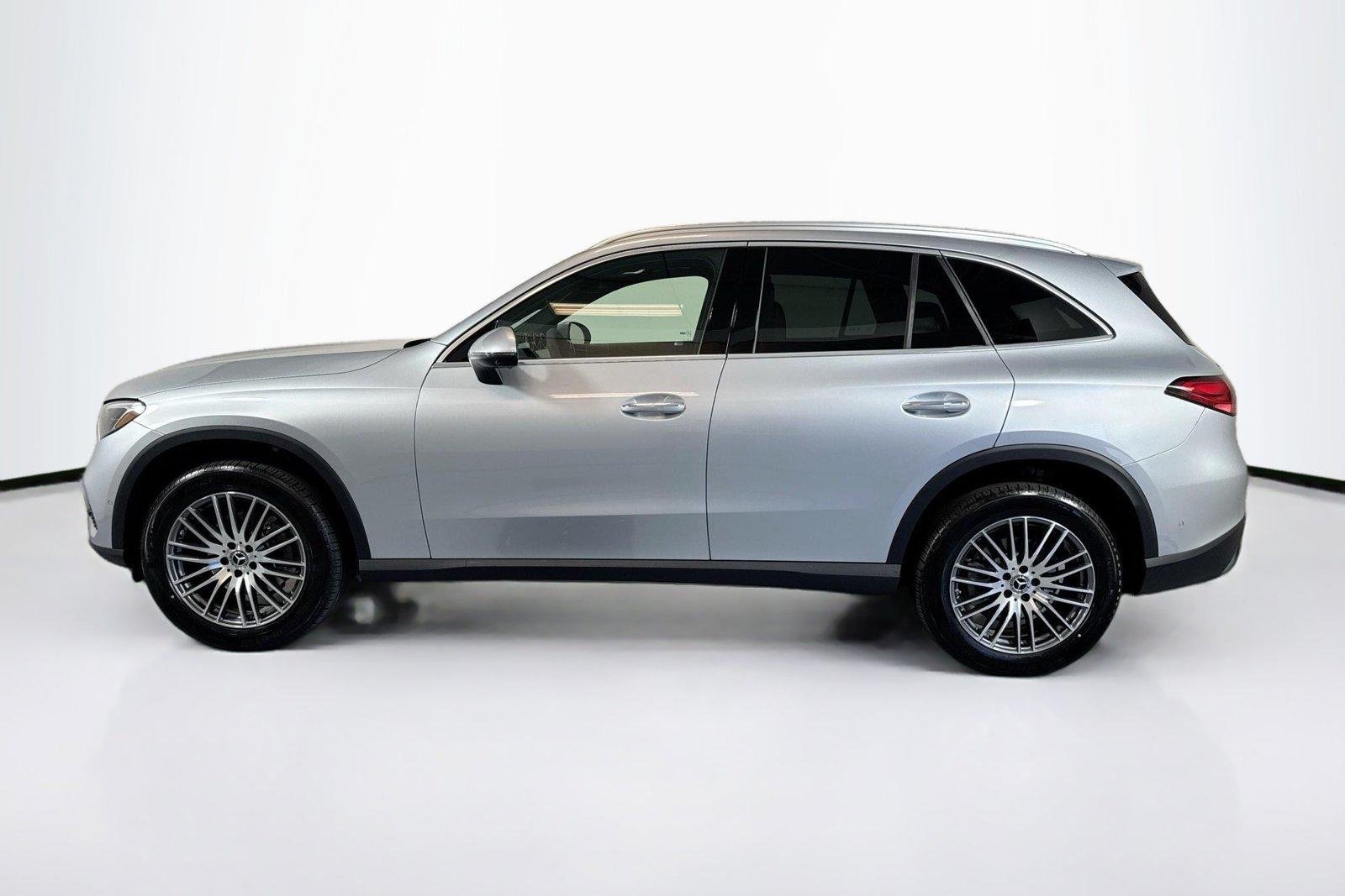 New 2026 Cirrus Silver Metallic Mercedes-Benz GLC 300 image 8
