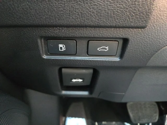 Used 2023 Red Lexus 350 image 23