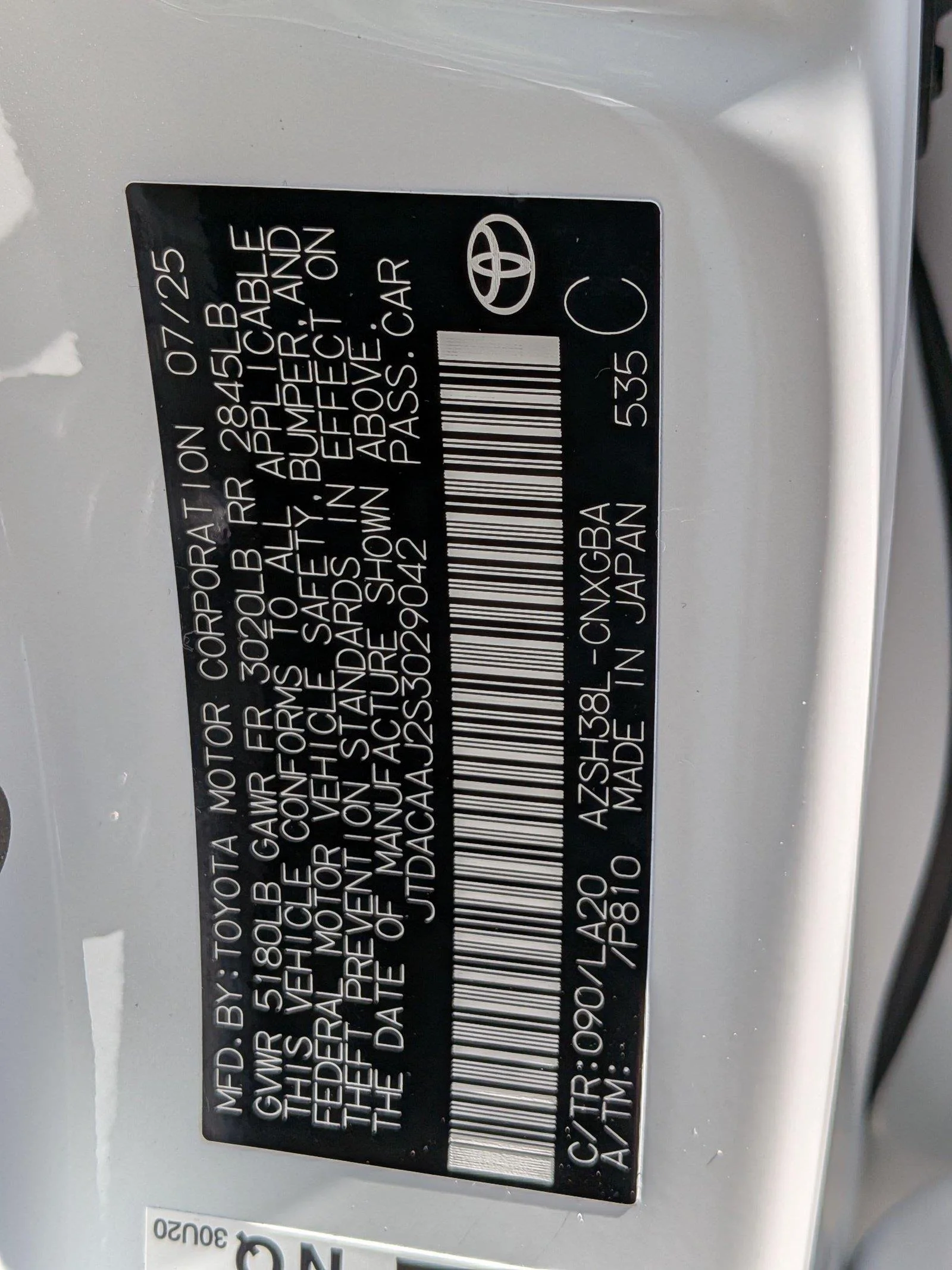 Used 2025 Oxygen White Toyota Limited image 40