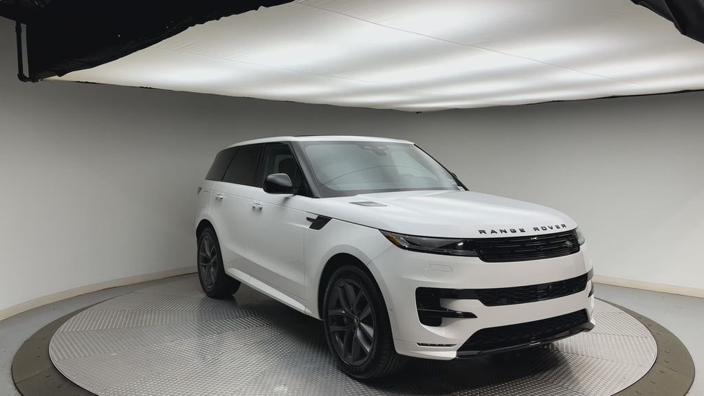 Used 2025 Santorini Black Metallic Land Rover Dynamic SE image 8