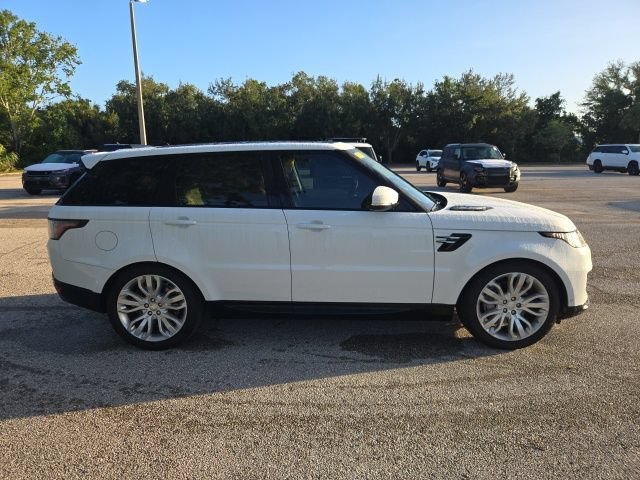 Used 2019 Fuji White Land Rover HSE image 6