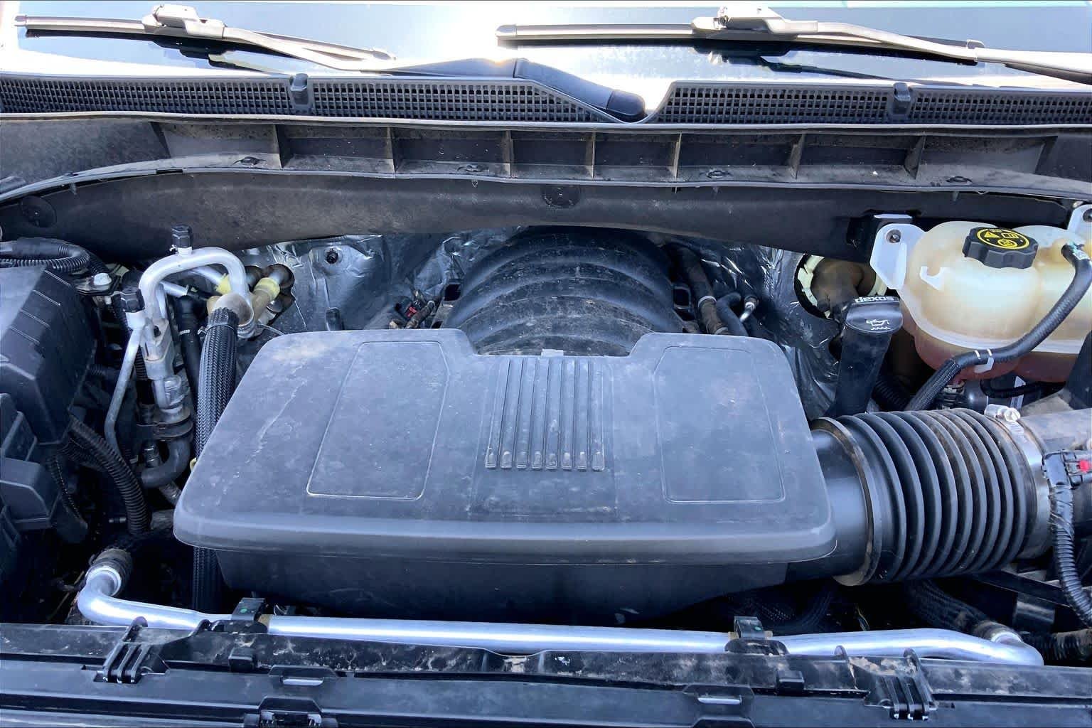 Used 2021 Onyx Black GMC Denali image 32