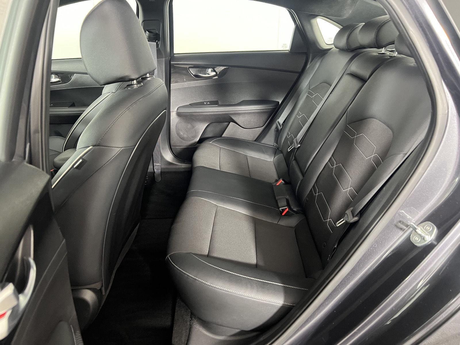 Used 2023 Gravity Gray Kia GT-Line image 22