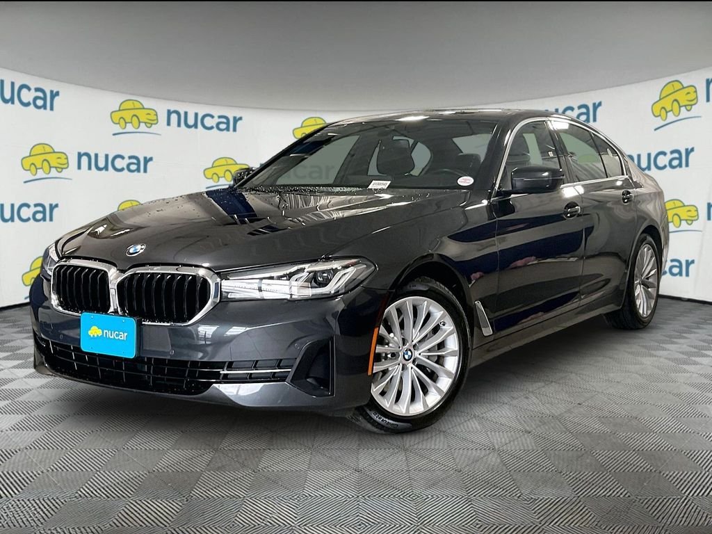 Used 2023 Gray BMW 530i xDrive image 3