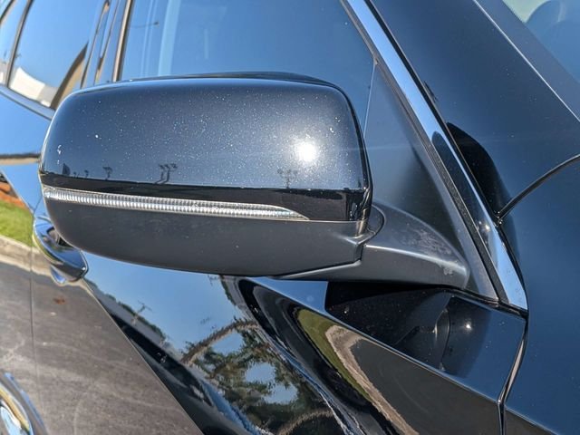 Used 2022 Black Acura Technology Package image 10