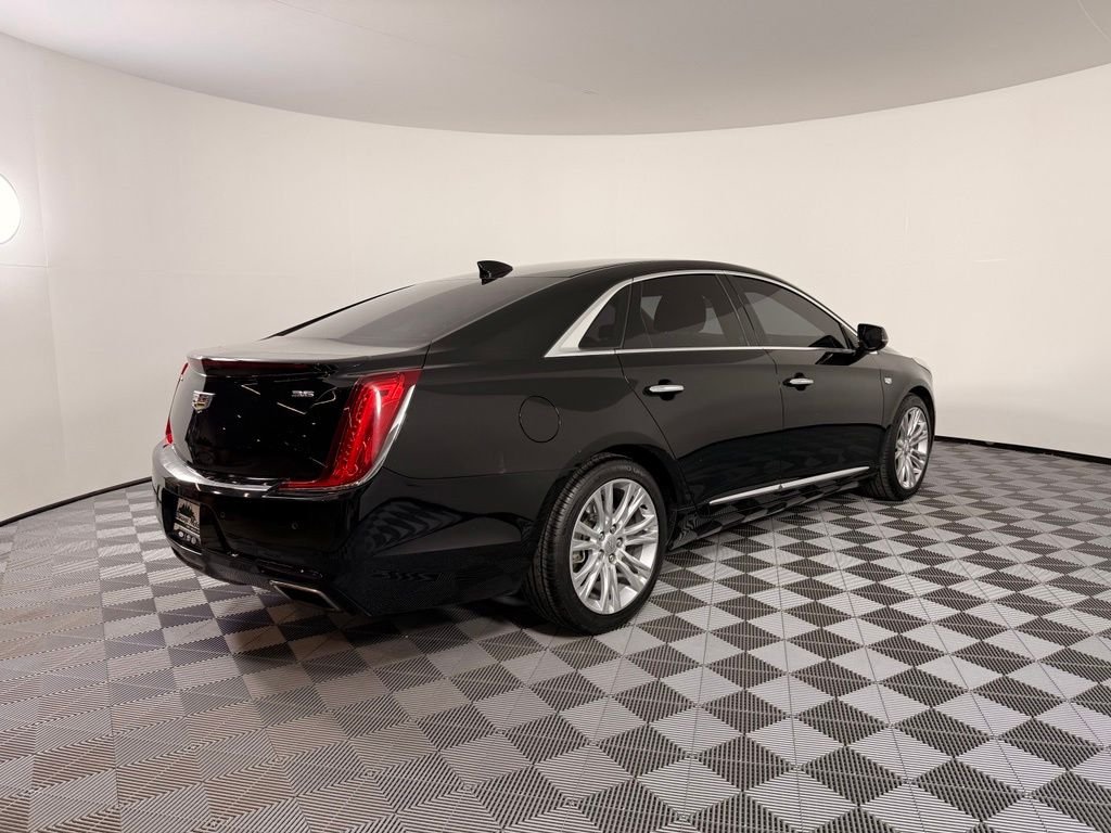 Used 2019 Black Raven Cadillac Luxury image 9
