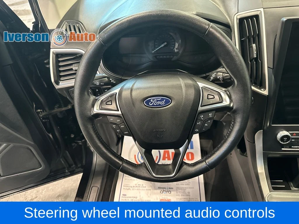 Used 2024 Black Ford SEL image 18