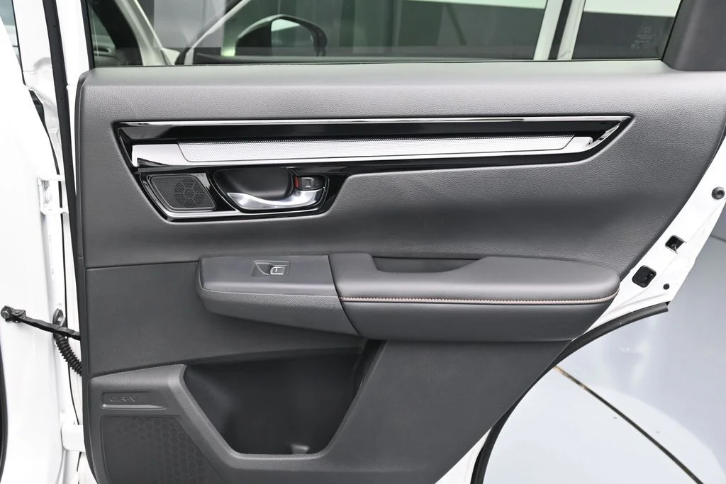 New 2026 Platinum White Pearl Honda Sport Touring image 12